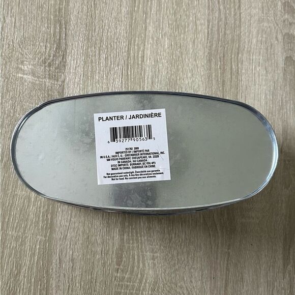 NWOT … GREENBRIAR INTERNATIONAL “Fleurs & Jardin” Galvanized Planter - Picture 5 of 5